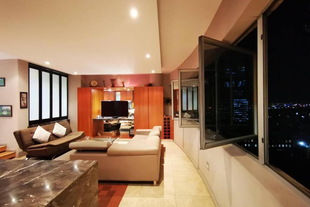Апартаменты 1507-Amazing Views & Unique Joburg Cbd Luxury Йоханнесбург Экстерьер фото